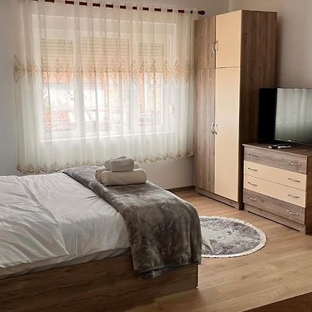 Driteza Otel Görice Dış mekan fotoğraf