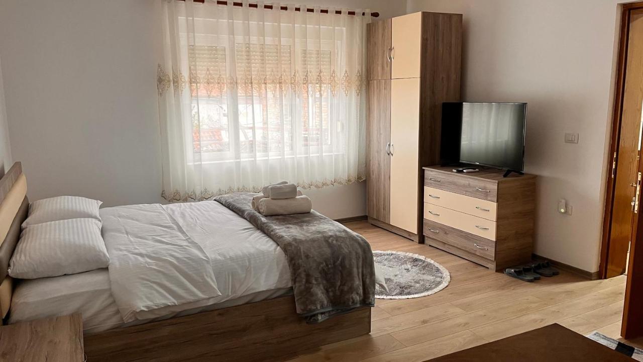 Driteza Otel Görice Dış mekan fotoğraf