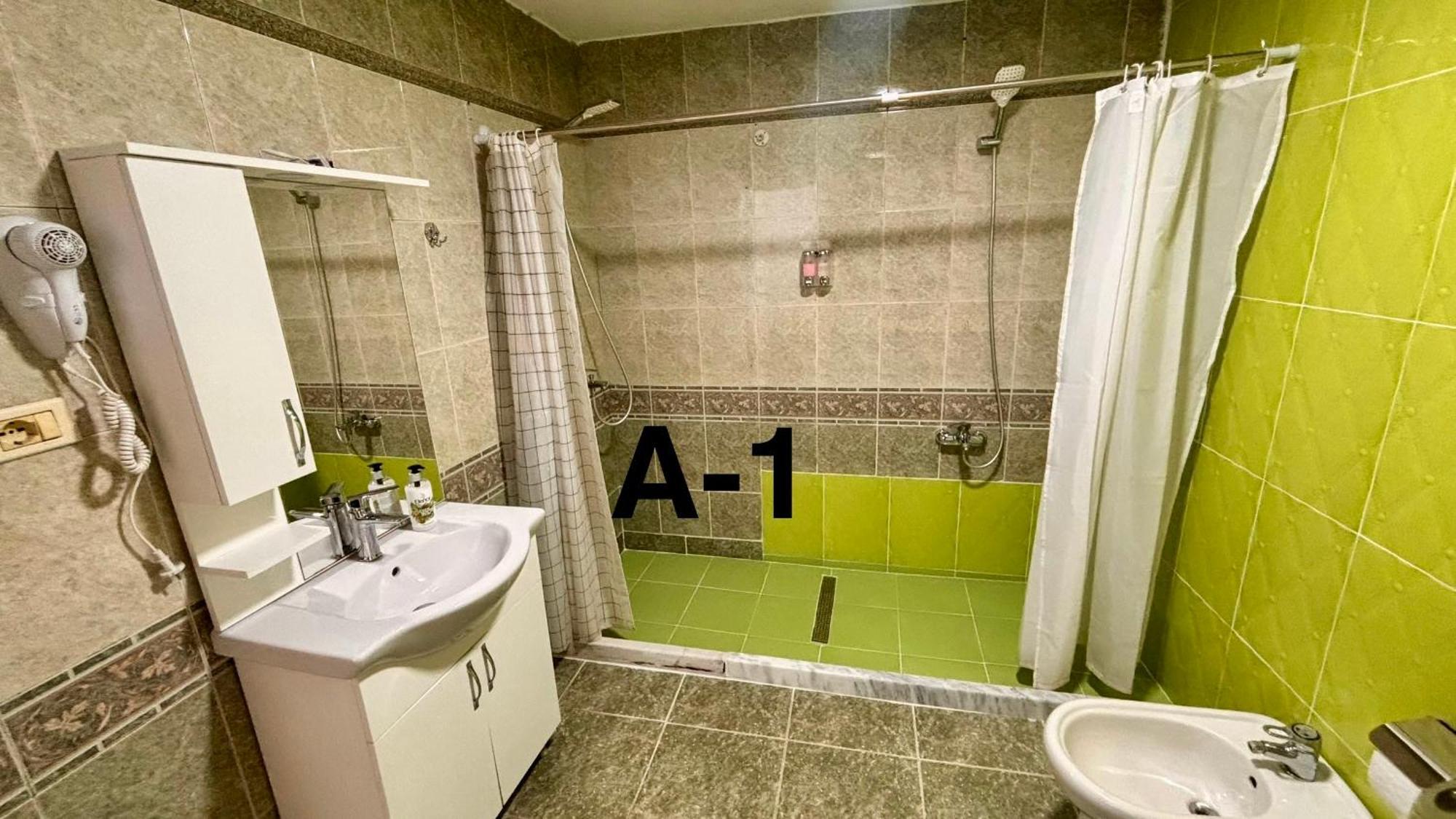 Driteza Otel Görice Dış mekan fotoğraf